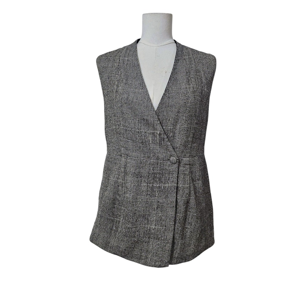 M.M.LaFleur Cassatt Vest in Check Size M